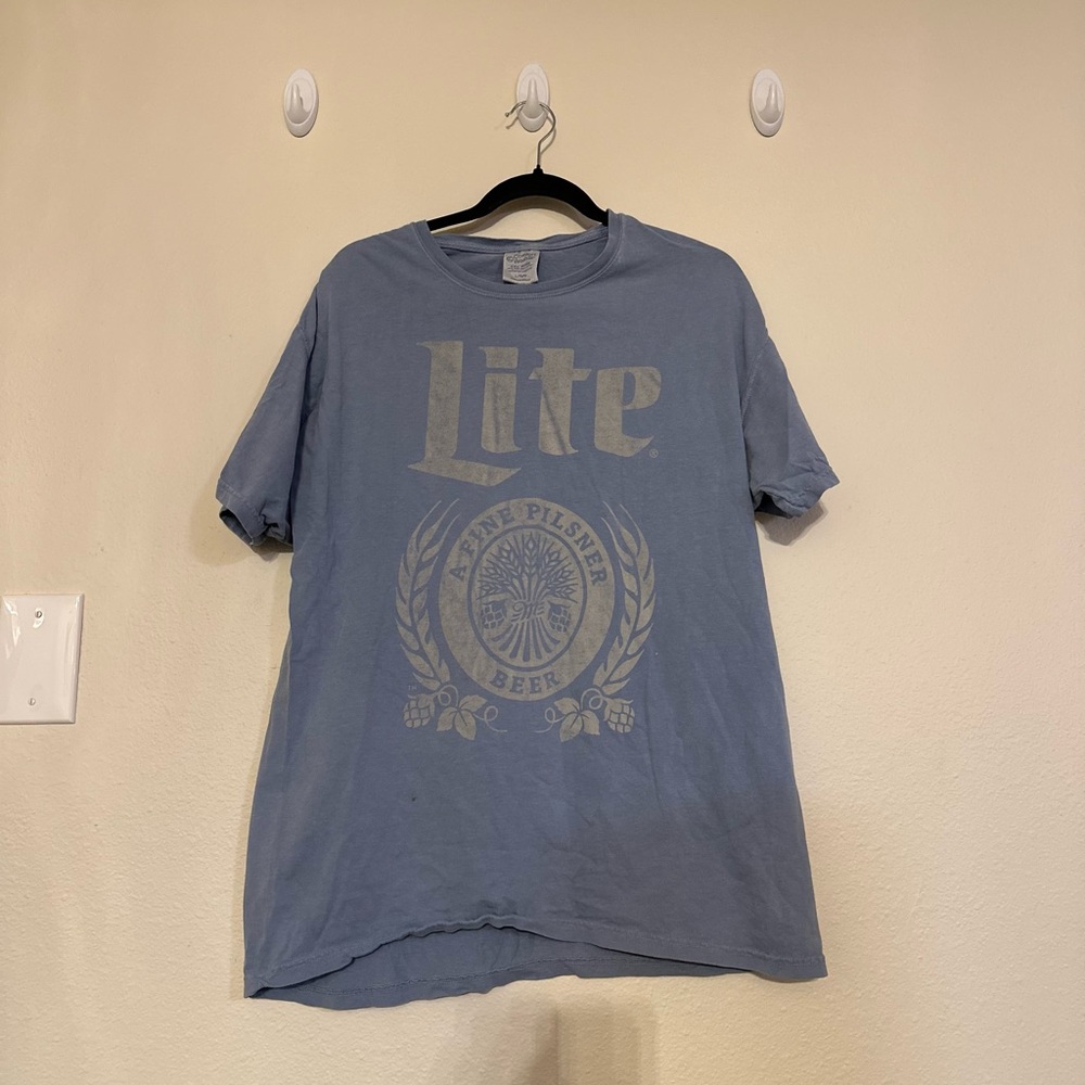 Miller Lite Beer Vintage 90s Graphic T-Shirt in periwinkle blue in Size L